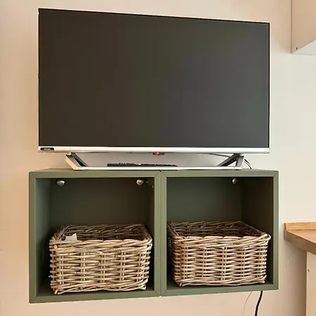 Rainbow Flat- Monolocale Luminoso Apartamento