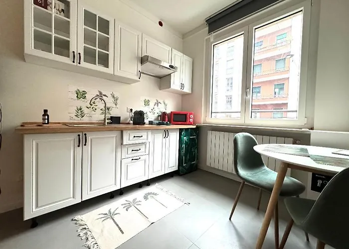 Rainbow Flat- Monolocale Luminoso Apartment